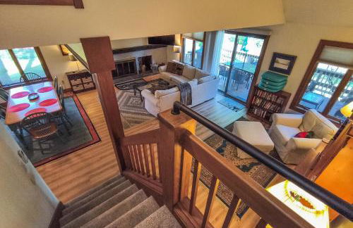 Saltbox 12F - Photo 38