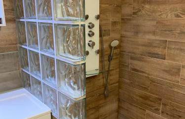 Le Petit Clos Des Camélias, gîte PMR proche de la plage - Foto 31