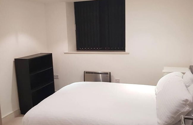 Comfy 1-bed Apartment in Huddersfield - Foto 5