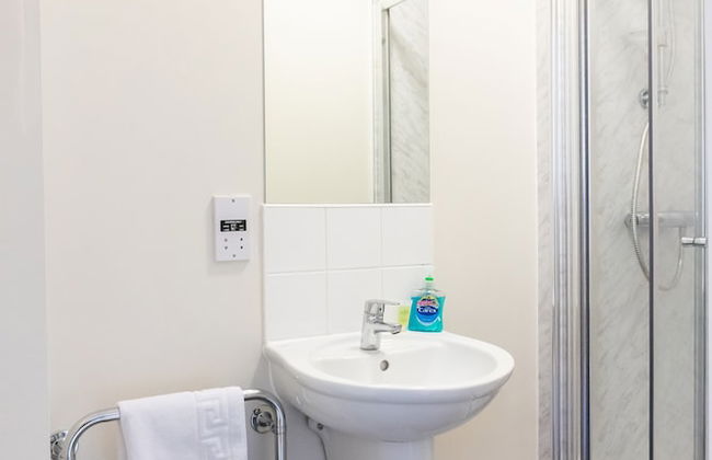 Spa Court - Photo 45