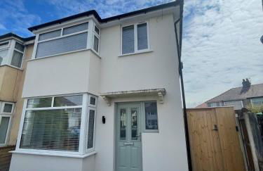 The Crescent-Modern Coastal Home - Foto 1