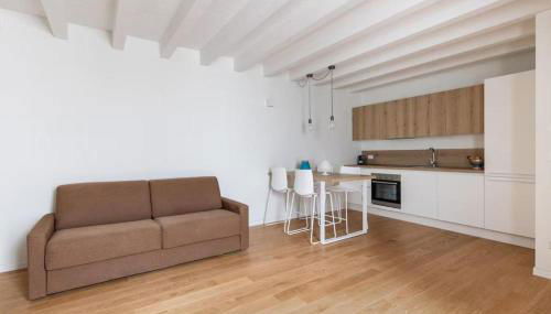 Casa Bella Marconi is an Apartment of 34 Square Meters. Clean, Bright, in the Heart of the City - Foto 5