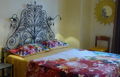 Casa Clemente in Cit Turin - Vicino a Porta Susa e Metro - Foto 1