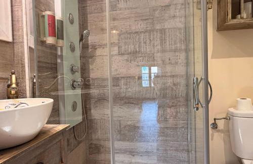 LEscala-Ventalló. Cosy WiFi Rooftop terrace EG - Foto 66