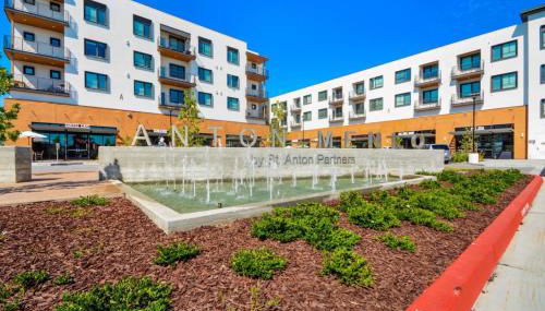 Churchill Living at Anton Menlo - Photo 2