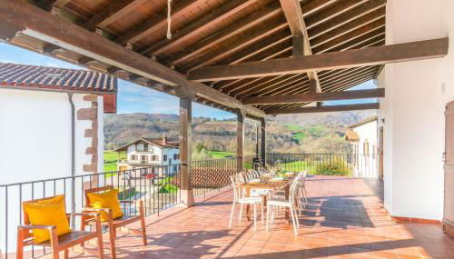 Espaciosa casa rural en pleno corazón del Baztán - Foto 2