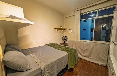 Apartamento espaçoso em Ondina para o Carnaval, 1 suíte e 1 quarto ao lado do Morro do Gato - Foto 2