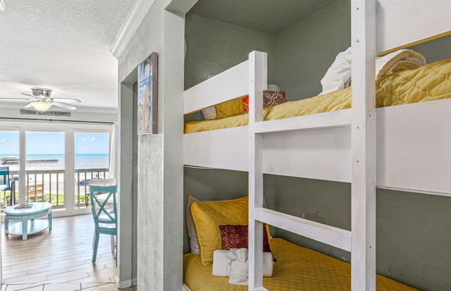 Charming Waterfront Condo - Foto 15