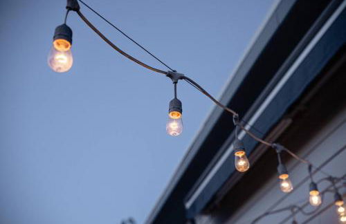 3 bed 3 bath Modern Luxury Home with Hot Tub and Rooftop Patio - Foto 78