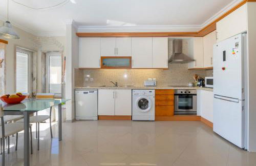 Close to the sea, to Lisbon and to your heart - Foto 7