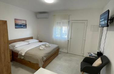 Modern Studio Apartment Tome with Terrace, Free Parking & Wi-Fi, Zadar - Foto 3