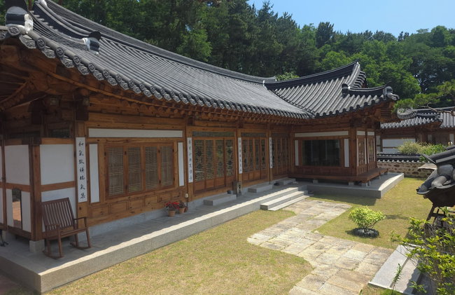 Donghae Hanok Donganjae - Foto 25