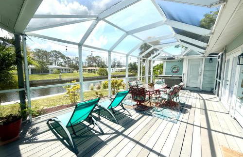 Beautiful Waterfront Home Less Than 7 mins to Beaches - Foto 5