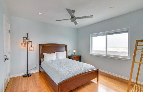 BBQs and Decks Oceanfront Surfside Beach Home - Photo 16