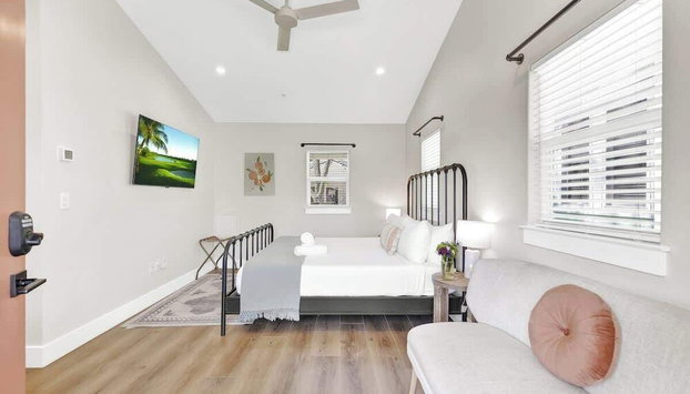 The Grove B Stylish Cottage - Walk to Main - Foto 4, Habitación