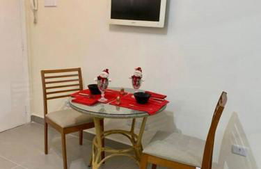 Recém Reformado com dois dormitório com ar condicionado - Foto 4