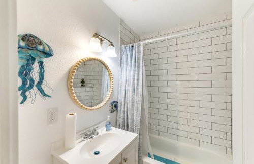 1 Mi to Dtwn Waco! Lovely Home with Fire Pit Table - Foto 19