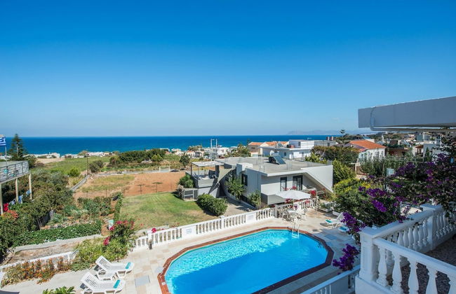 Rouladina Apt 5 in Stalos - Photo 1