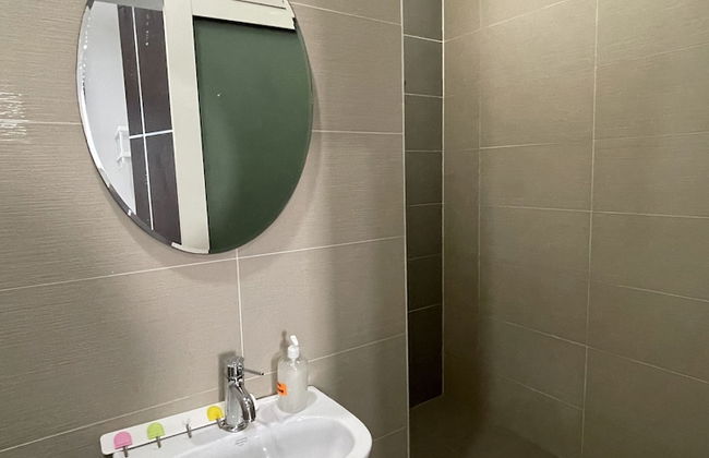 Alpine PD Taman Kiara 2 Homestay - Foto 28