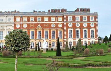 Hampton Court Grand Snug Sleeps 6 - Palace walk - Foto 27