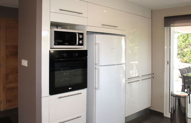 3 bedroom House in Bagnols-en-Forêt with private pool and garden - Photo 11