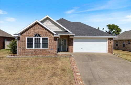 Beautiful 3 bed 2 bath home near Crystal Bridges - Foto 1