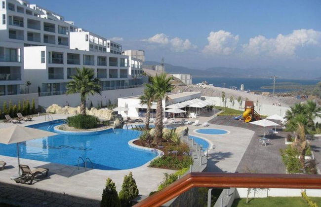 2 Bed Penthouse Apartment With Stunning Sea View - Photo 22
