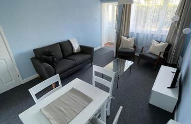 Peaceful centrally located, 2 Bedroom Bungalow. - Foto 3