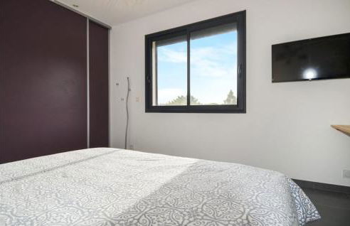 Gorgeous Home In Saint-Nazaire - Foto 24