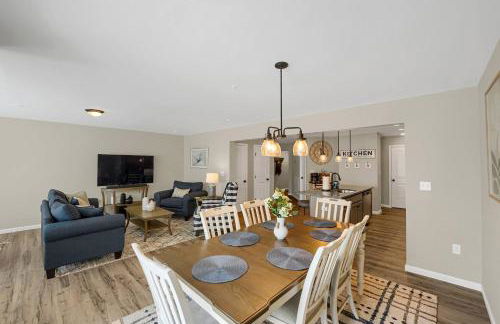 We Are "Atherton Street" ~ PSU ~ State College - Three-Bedroom House - Foto 17