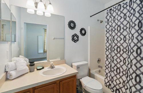 5/4 Pool Home Located in Sunset Ridge Community! - Foto 24