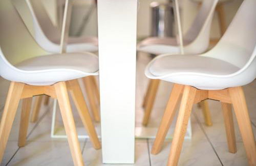 Appartement 90 m2 avec parking terrasse balcons, proche du port et plages - Foto 37