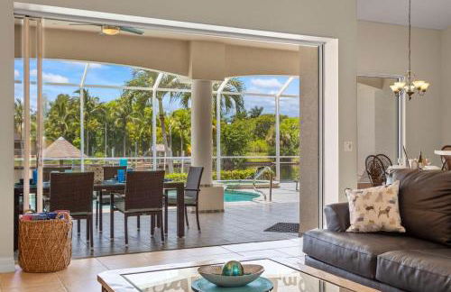 Cape Serenity- Premier Waterfront Villa with Kayaks and Bikes - Photo 9