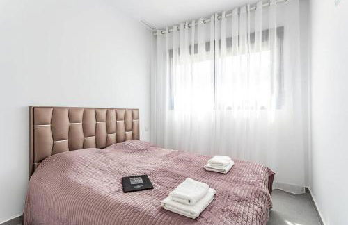 Sea view stylish apartment - Foto 15