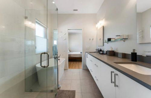 The Modern Sandbar Luxe Pool - Foto 65