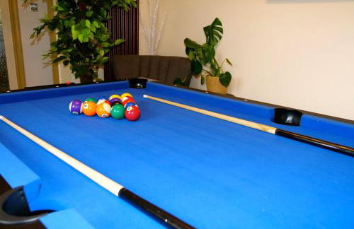 Deluxe 4 5 Bed Hot Tub Cinema Room 15 - Photo 4