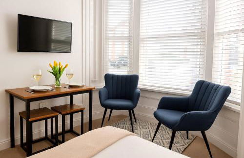 Modern Studio in Fratton, Portsmouth - Contractors Welcome #1 - Photo 19