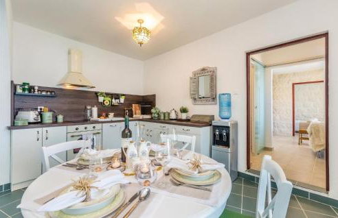 Lovely Home In Josinovac With Wifi - Photo 5