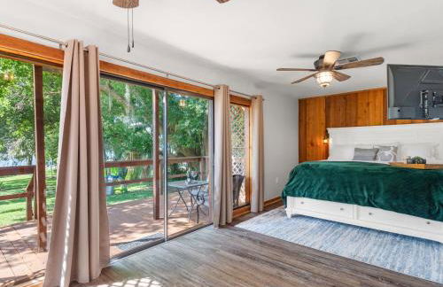 Serene Lakeside Retreat- 3 Bdr Romantic Getaway - Foto 13