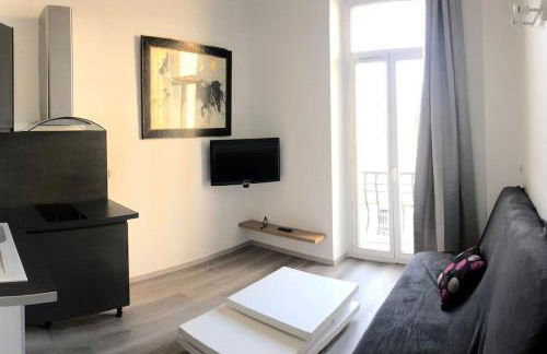 Superbe appartement en plein centre ville de Nice! - Foto 2
