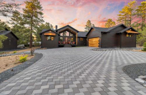 Torreon New Build with Deck and Outdoor Entertainment - Photo 3