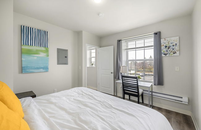 Modern Retreat Near Henry Ford - Foto 19