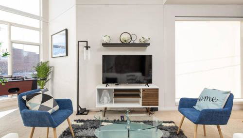 Upscale 3BR Penthouse by CozySuites - Foto 3