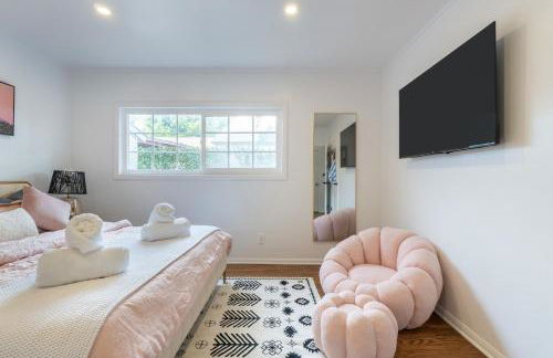 Angel&Rose Universal Hollywood Heated Pool House King Bed - Foto 47