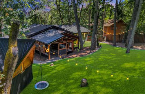 Family-Friendly Luxe Home with Sauna - mins to UO - Foto 41