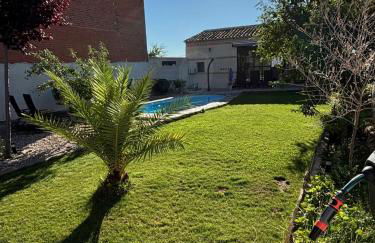 Villa Mandrés. Casa con jardín y piscina. Proximo a Puy Du Fou. - Foto 31
