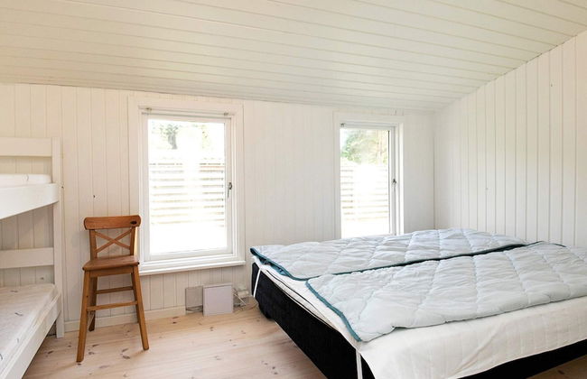 8 Person Holiday Home in Hals - Photo 3