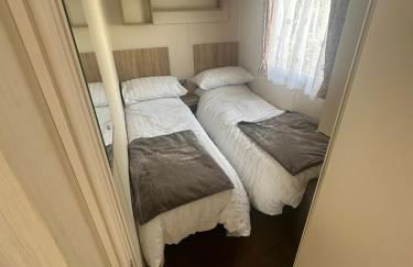 4 Bed 10 Berth Caravan Seawick Holiday Park - Foto 12