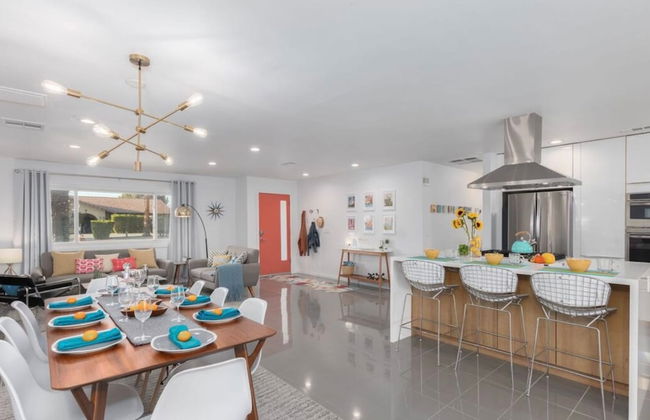 Pop Art Paradise- Monthly Pool Spa - Foto 4