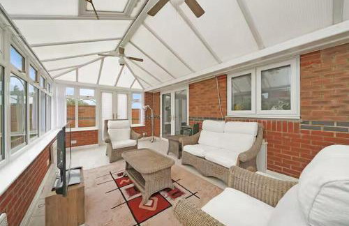 Spacious home in private estate - Foto 3